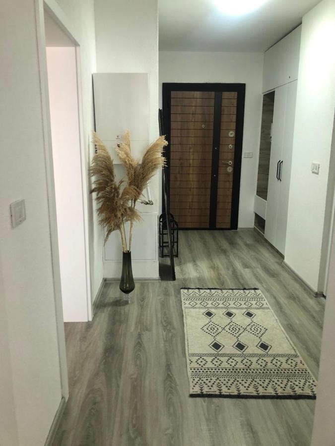 Apartment Prizreni-Free Private Parking Экстерьер фото