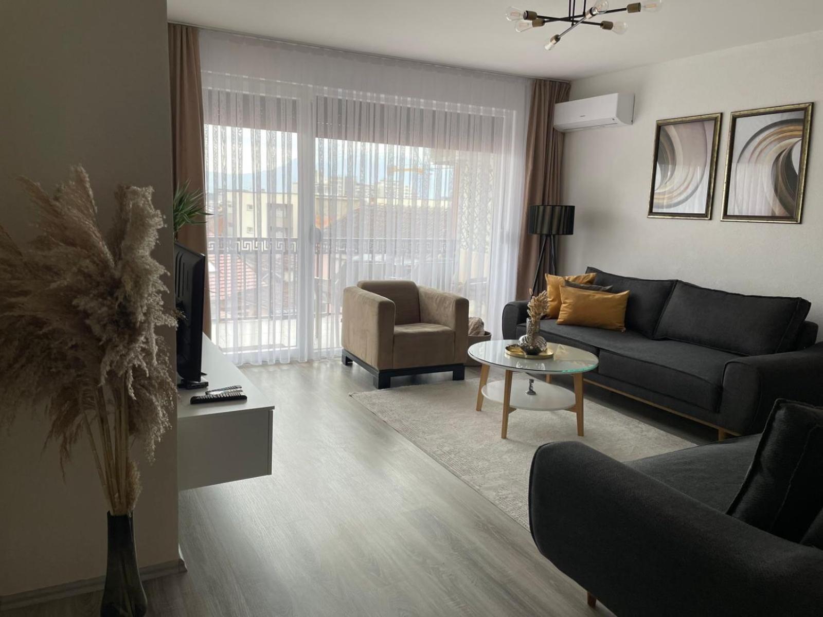 Apartment Prizreni-Free Private Parking Экстерьер фото