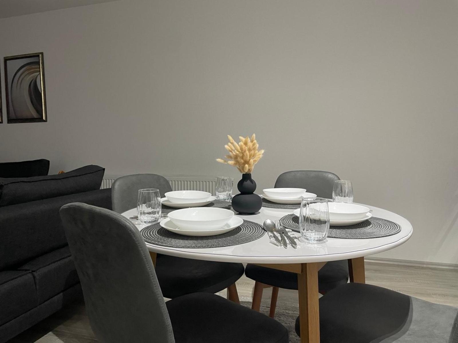 Apartment Prizreni-Free Private Parking Экстерьер фото